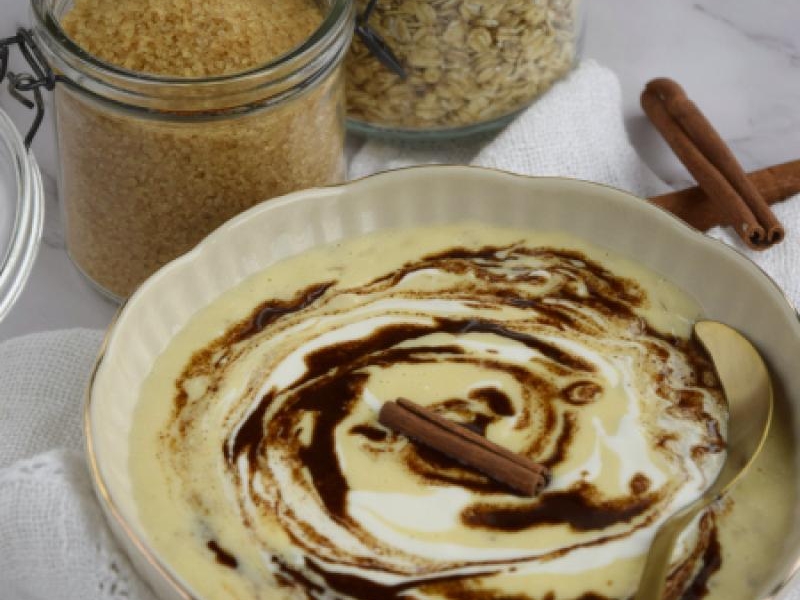 Kremowa owsianka a’la cinnamon buns