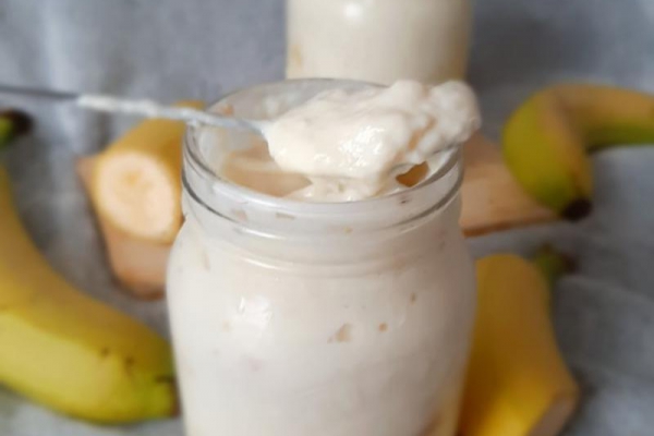 Waniliowo-bananowy słoiczek z cytrynową nutą