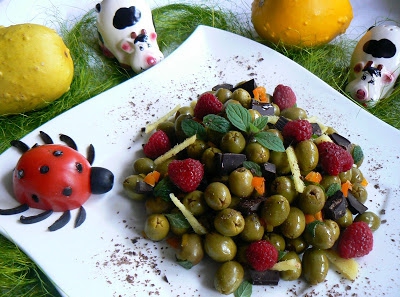 Czekoladowa marynata z nutą chili, malin i mięty