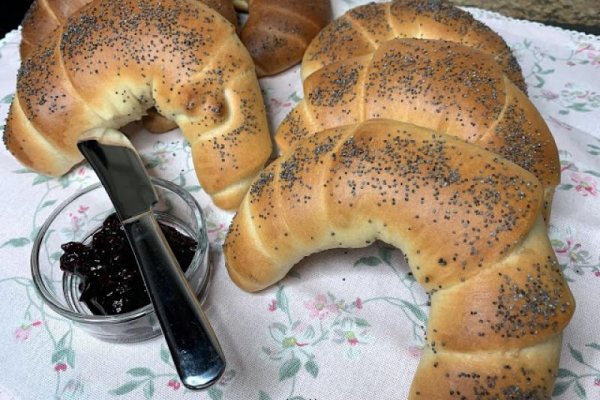 ROGALIKI ŚNIADANIOWE MLECZNO-MAŚLANE