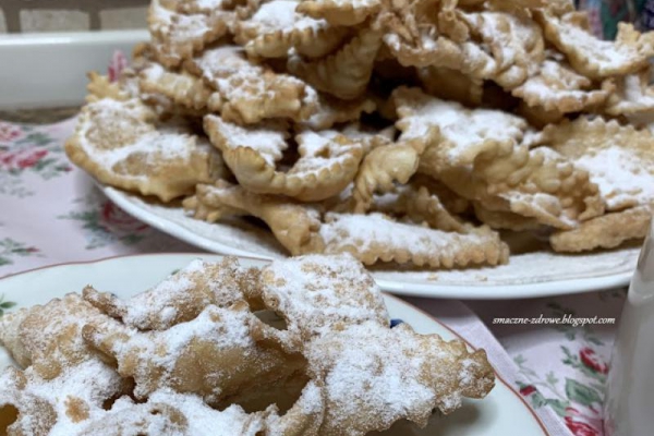 CHRUSTY, CHRUŚCIKI, FAWORKI NA MĄCE ORKISZOWEJ, BEZ CUKRU