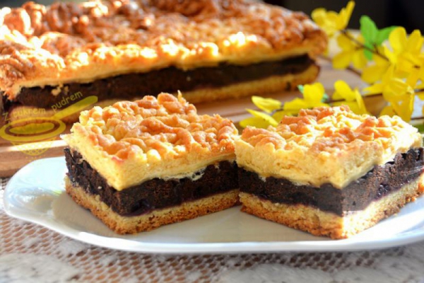 Pleśniak z dżemem lub owocami