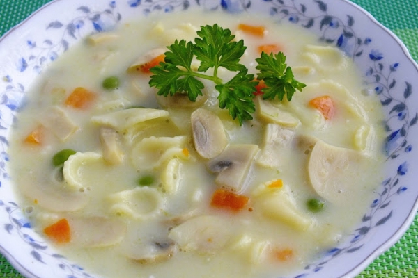 zupa pieczarkowa (błyskawiczna)