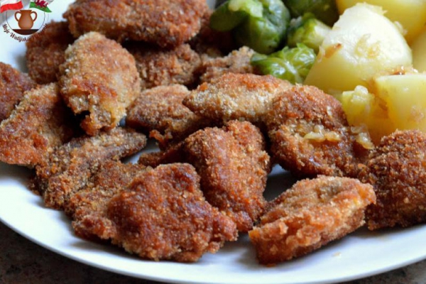 NUGGETSY Z GOTOWANYCH ĆWIARTEK KURCZAKA