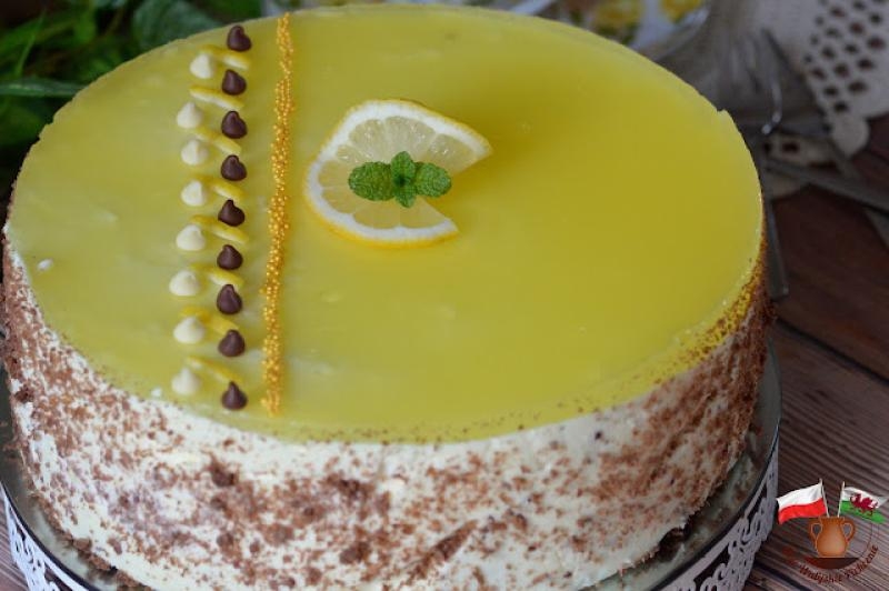 CYTRYNOWY SERNIK NA ZIMNO Z MASCARPONE I ŚMIETANY.