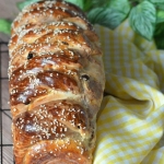 MIĘCIUTKA CHAŁKA...