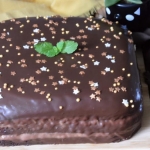 PIERNIK NA DROŻDŻACH