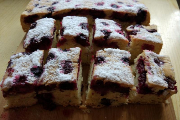 Ciasto z jeżynami