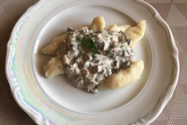 Sos pieczarkowo-śmietanowy