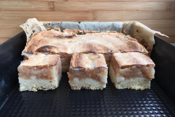 Szarlotka siekana