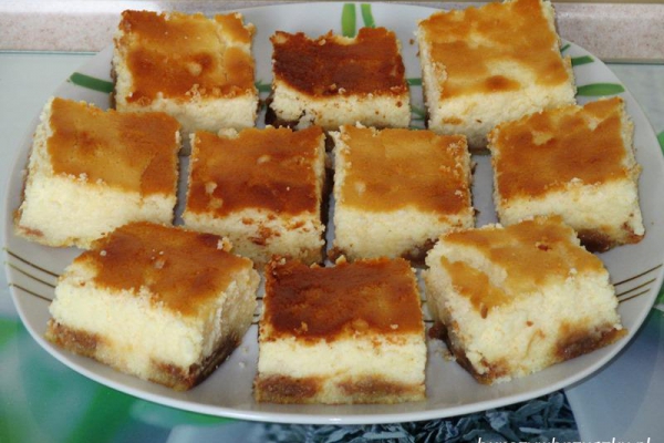 Sernik z krówkami