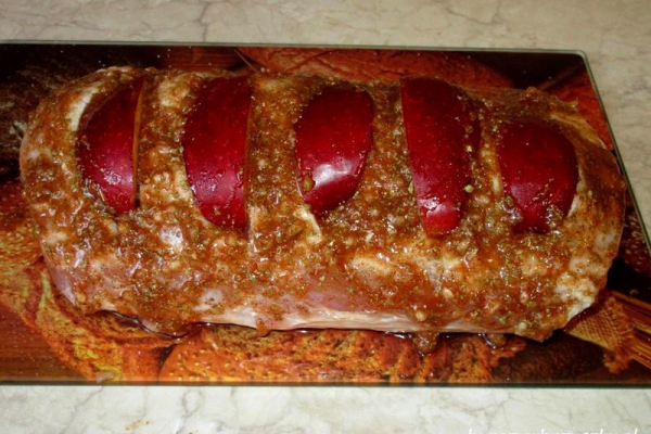Schab pieczony z jabłkami