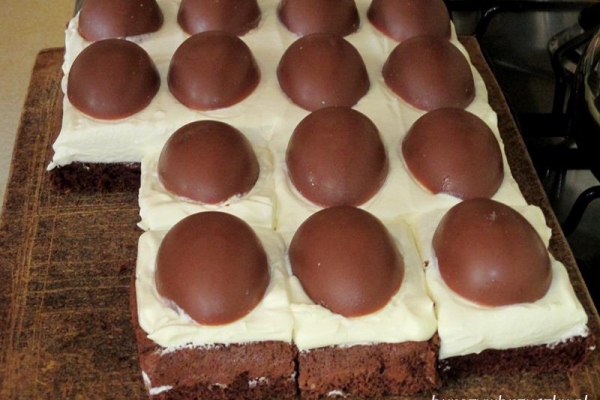 Ciasto Kinder niespodzianka