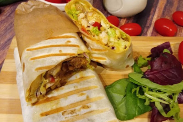 Domowy kebab w tortilli