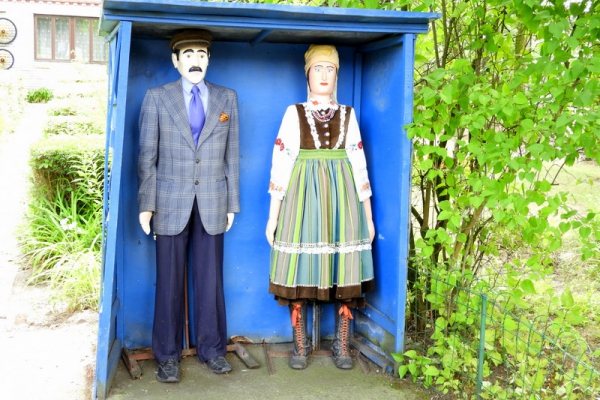 Muzeum rzeźb ruchomych rodziny Brzozowskich w Sromowie