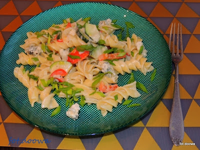 Makaron z warzywami i gorgonzolą