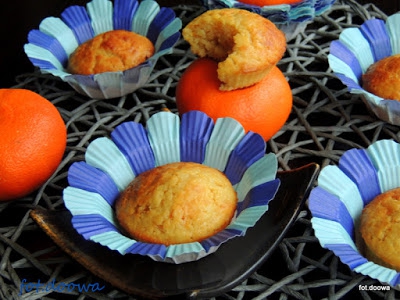 Muffiny pomarańczowo - imbirowe