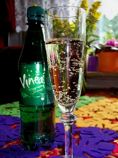 Vinea-winogronowy napój gazowany oraz testowanie