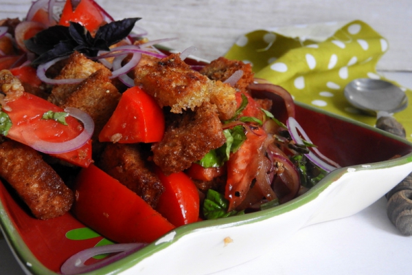 Sałatka panzanella Kariny