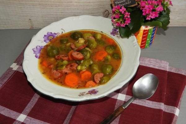 Zupa z brukselki Damazy