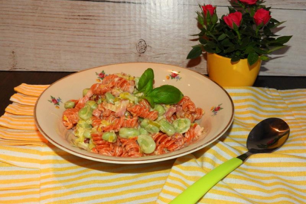 Fusilli w sosie bobowym