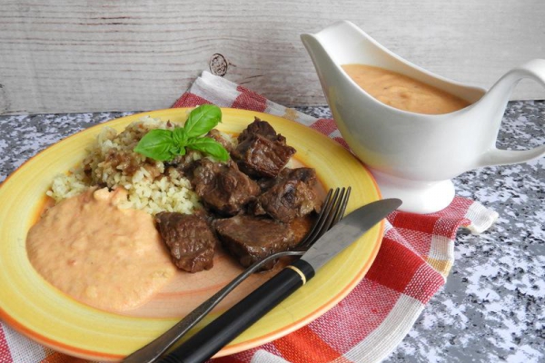 Wołowina w sosie owocowym - Carne con Salsa de Frutas