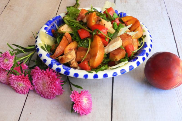 Panzanella z kurczakiem