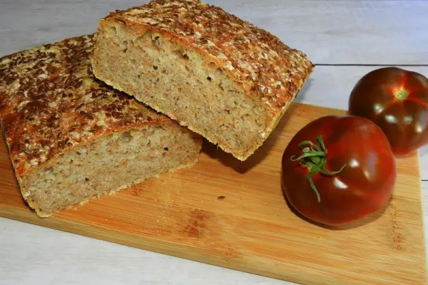 Chleb pszenny na zakwasie żytnim na mące mieszanej