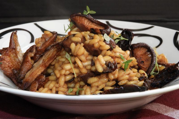Risotto z suszonymi pomidorami i shitake