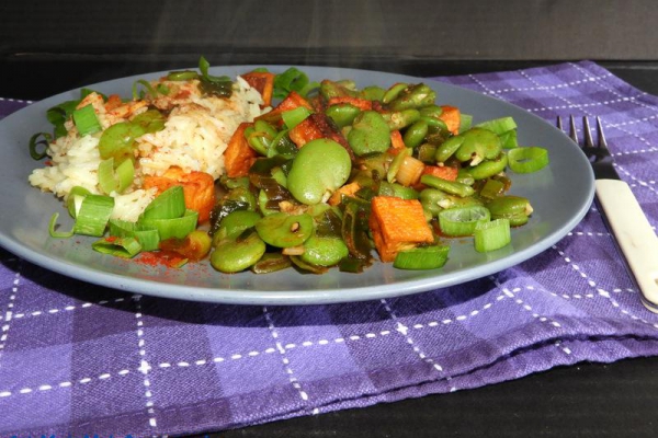 Bób z tofu po koreańsku