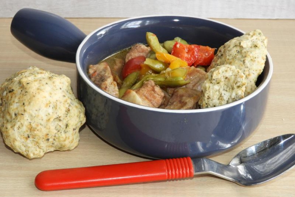 Gulasz wieprzowy z Edamame i papryką