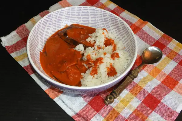 Pikantne curry z bakłażanem