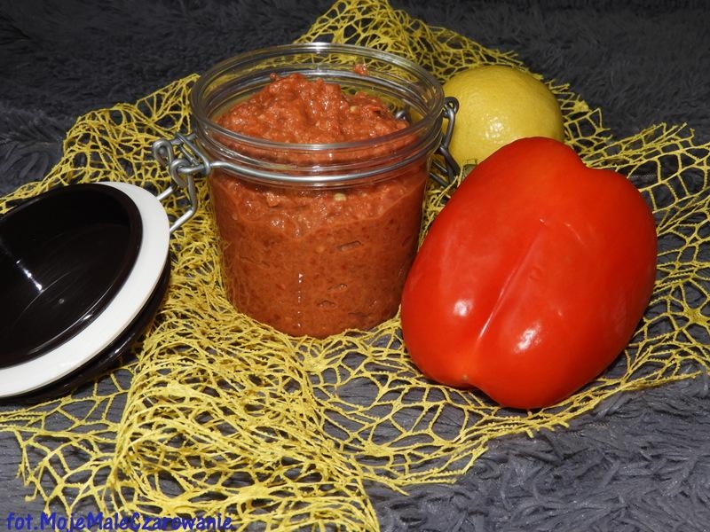 Muhammara - pasta z papryki