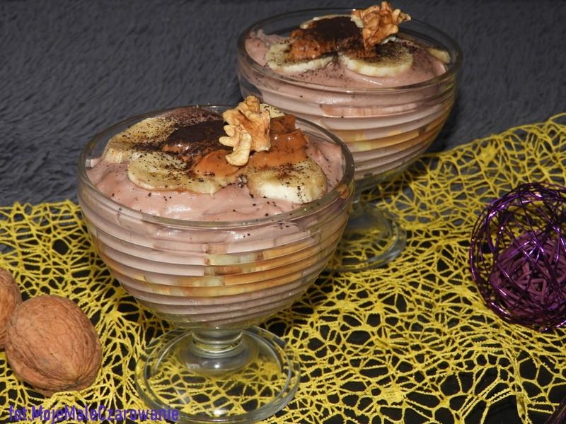 Krem budyniowy z bananem i kajmakiem