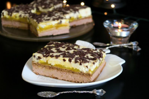 CIASTO BRZOSKWINIOWO KAKAOWE