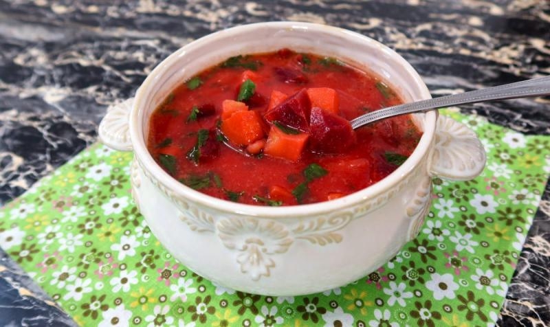 Zupa buraczkowa + film