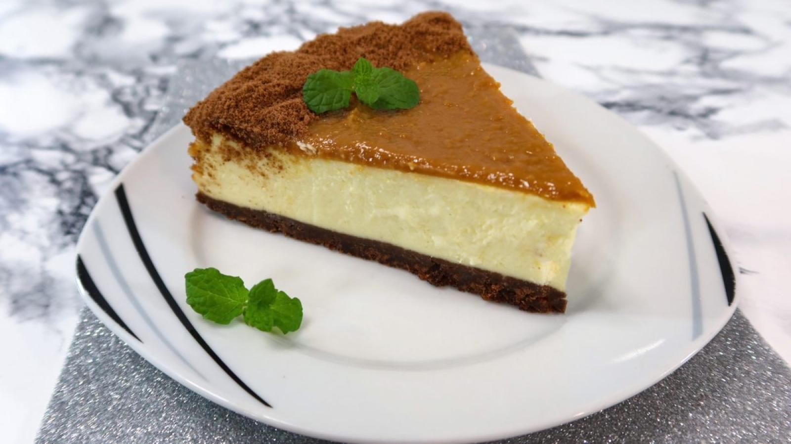 Sernik z kajmakiem i herbatnikami + film