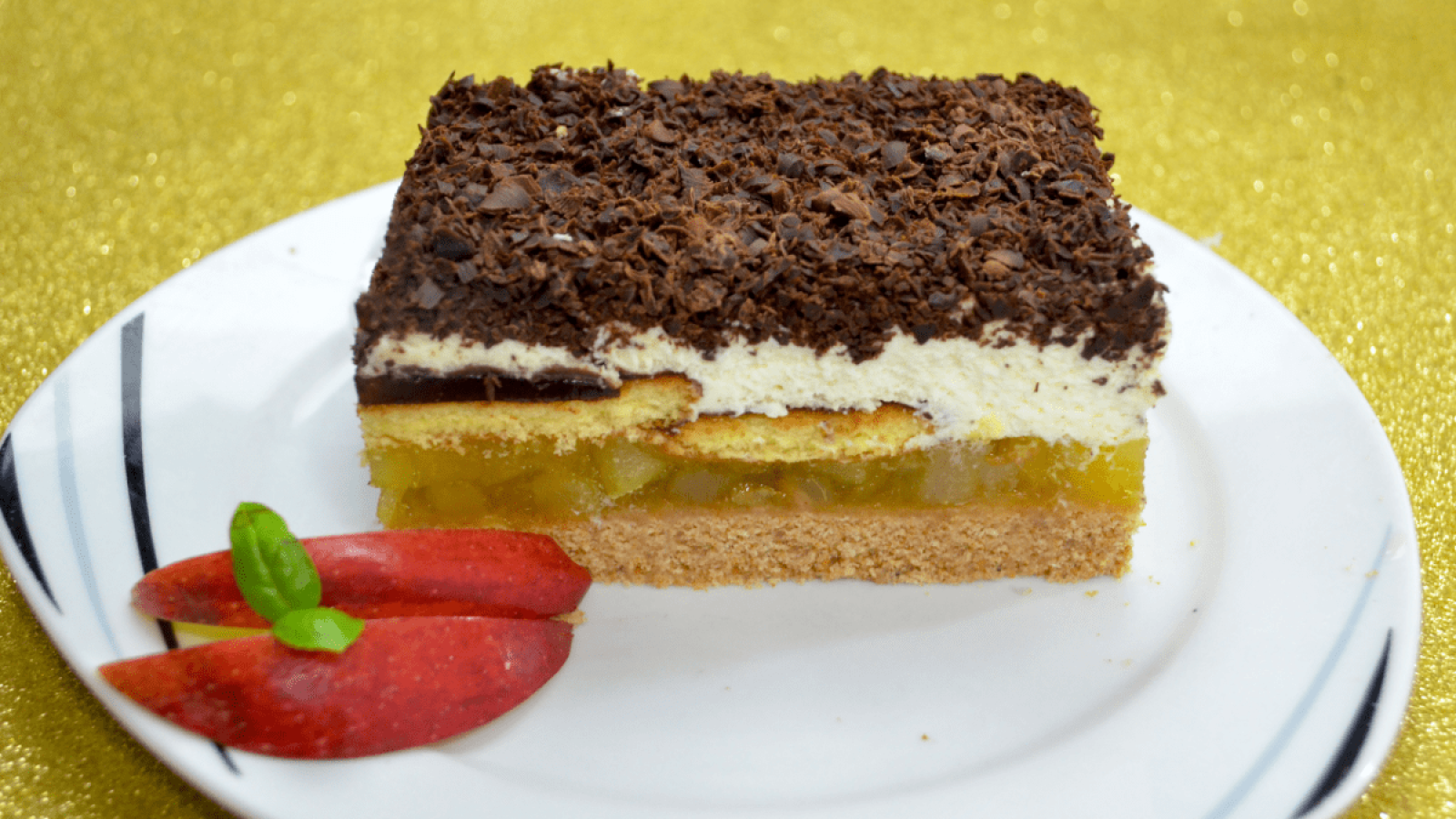 Szarlotka królewska bez pieczenia + film