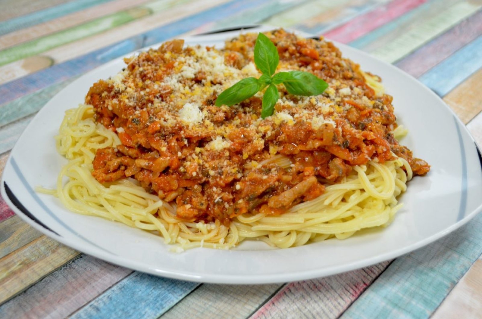 Domowe spaghetti + film