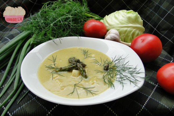 Zupa szparagowa kremowa