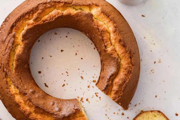 Włoska babka Ciambella