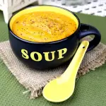 Gęsta zupa z soczewicy