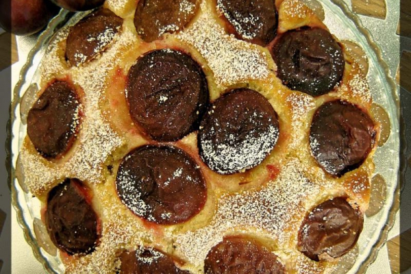 Ciasto ze śliwkami i ricottą