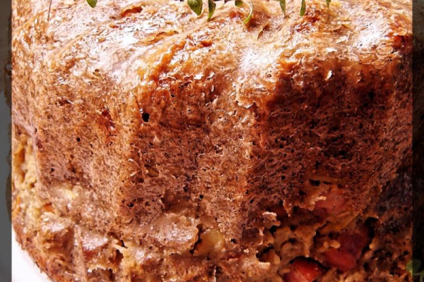 Babka ziemniaczana z marchewką i cukinią