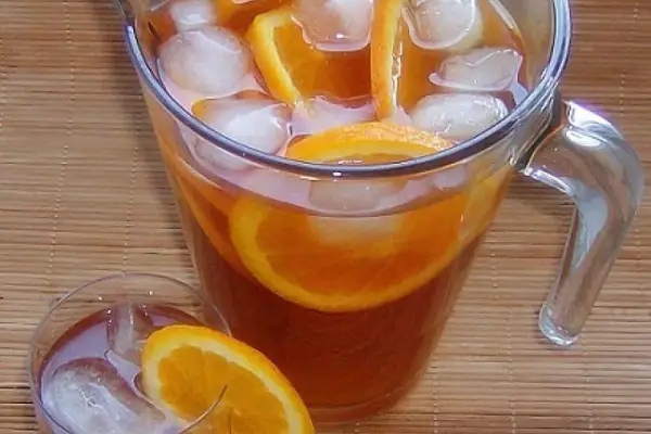 Ice tea z pomarańczą