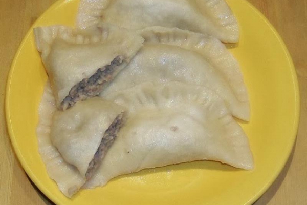 Pierogi mięsne