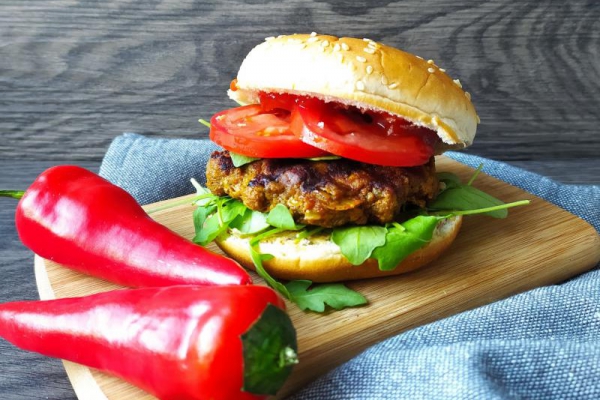 Burgery z indyjską nutą