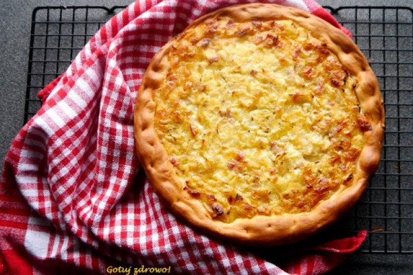 Niemiecki placek cebulowy - najlepszy Zwiebelkuchen