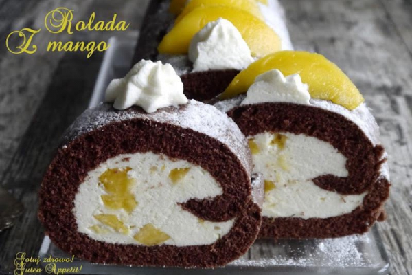 Rolada biszkoptowa z kremem serowym i mango