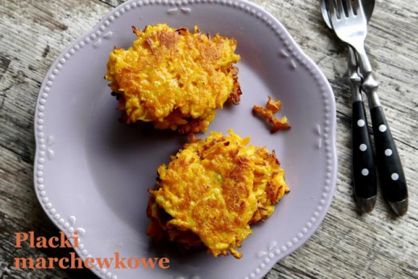Placki marchewkowe